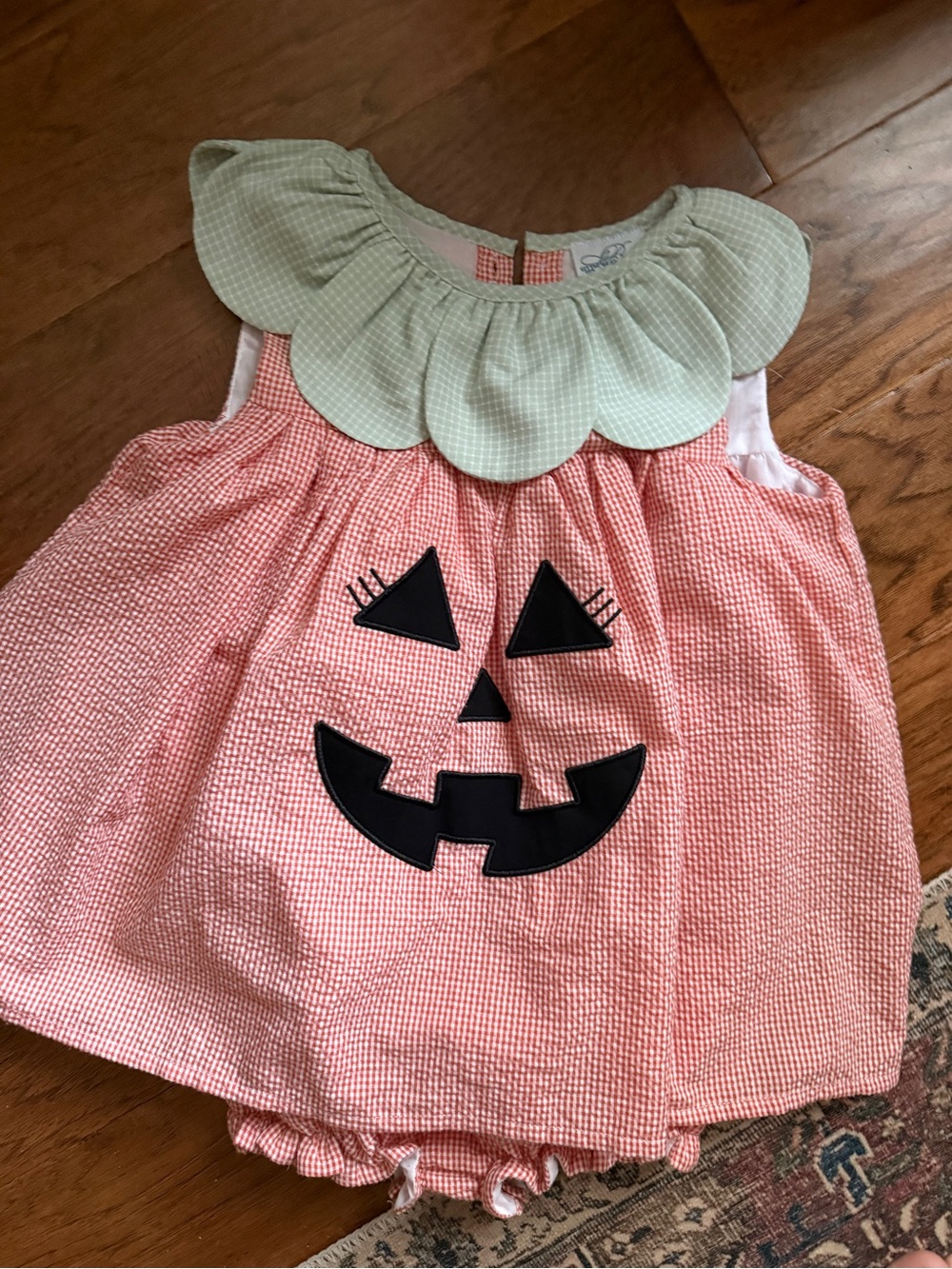 Little Bear Smocks Pumpkin skirted bubble